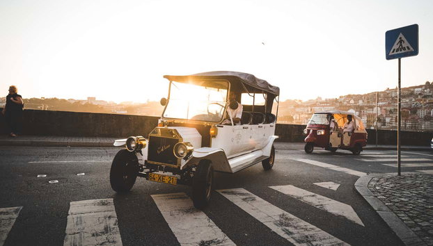 Visite privée en voiture de collection dans Porto - Photo 3, Visite dans Porto