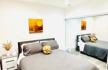 Newly Built Stylish Modern 2B In LA - Foto 13