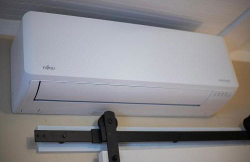 Sleeps 2 Private Entrance, Spa Tub, Near Casino - Foto 20