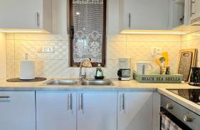 Scenic Coastal Getaway - Foto 27