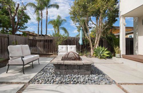 Central Location Gym Hot Tub Villa - Photo 34