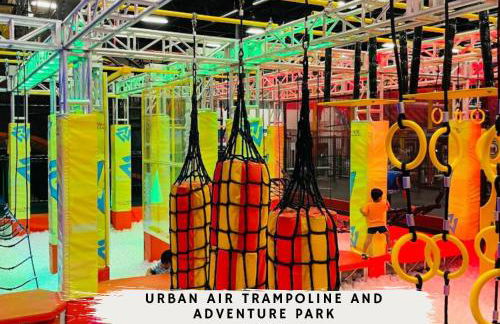 3-BD 2-BA Frisco Getaway - Backyard Patio BBQ - Foto 45