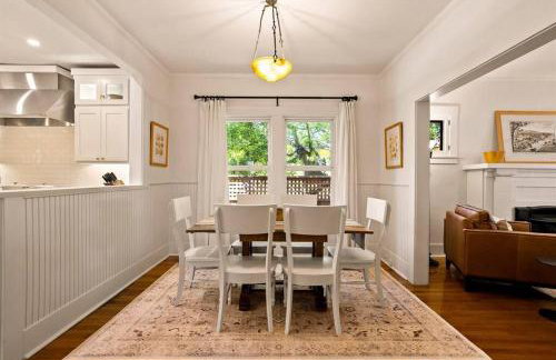 Vine Street Bungalow-Hot Tub, EV, Walk to Town - Photo 14