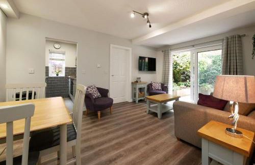 Crewe Short Lets 4 Victoria Court, Crewe - Photo 3