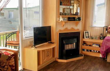 PD Wonderwall Caravan, Direct beach access & Beds made on arrival & GCH - Foto 9