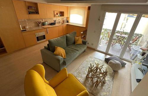 Beachfront apartment with a pool- Parede - Foto 1