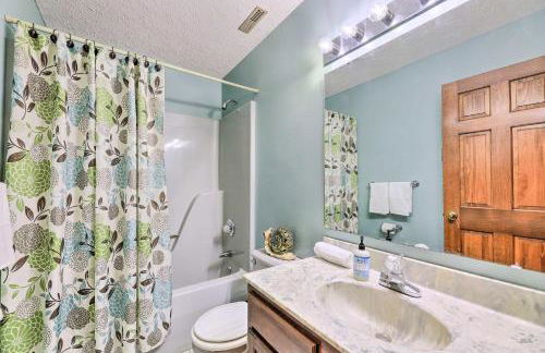 Charming Williamstown Retreat with Private Yard - Foto 19