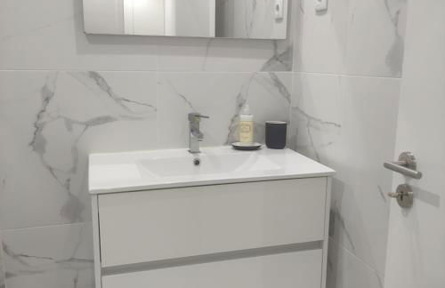 Lima Zen Exclusive Apartment With View - Photo 31