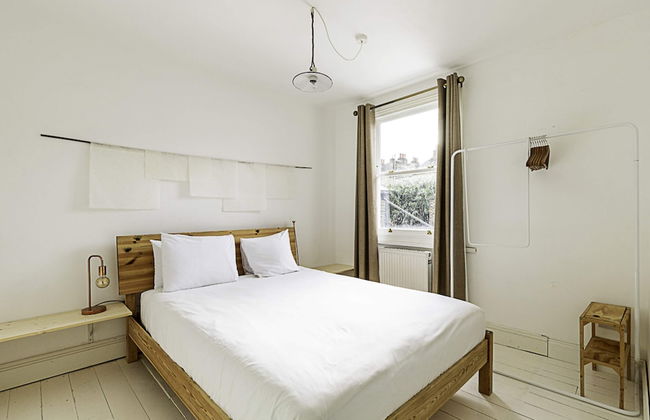 Hackney - Victoria Park: Generous 2 Bed Terrace - Foto 1