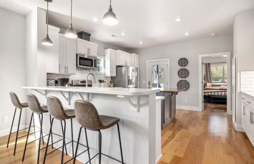 Porte Orange-Modern Home-1 mi from DT Fayetteville - Foto 12