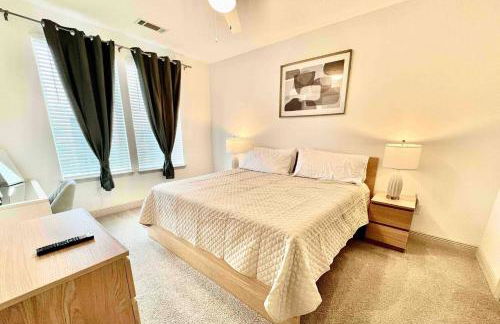 Elegant 2 King Bed Southside Pool Mayo Clinic UNF - Foto 7