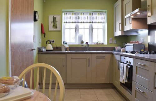 Cosy Cotswolds Townhouse - Foto 9