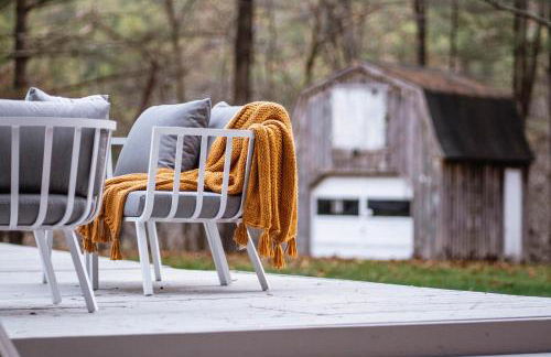 Catskill MNTN Escape 5 BR 3 bath Villa Hot Tub Fire Pit Best Group Stay - Foto 74