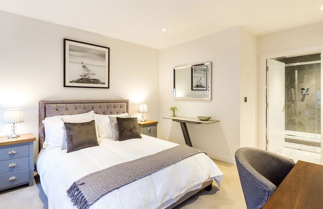 2 Bed Property Close to Heathrow Airport - Foto 15