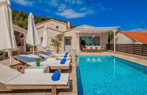 Villa Daniela - Private Pool and Serene Location, by ZanteWize - Foto 34