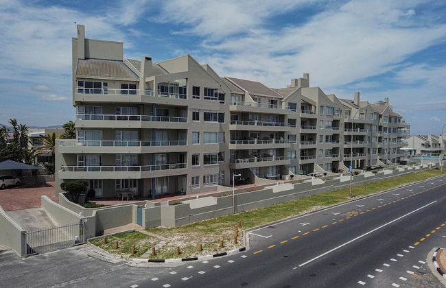 Sea Spray B403 by CTHA - Photo 1