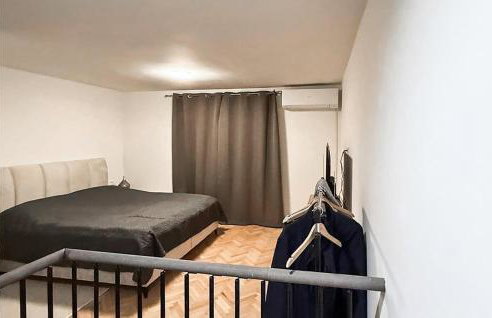 1 Bedroom Gorgeous Home In Vlaskovec - Foto 15