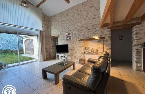 Gîte rénové mitoyen PMR, 3 chambres, terrasse, proche nature - FR-1-426-112 - Photo 8