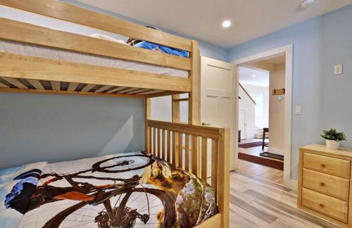 Experience the charm of Peak Hill Home, a cozy 3-BR retreat close to Ski Resort - Foto 9