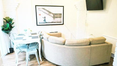 Spacious & Comfortable 4BR Retreat Sleeps 7, Perfect for Families & Professionals, Clark Property Estates - Foto 4