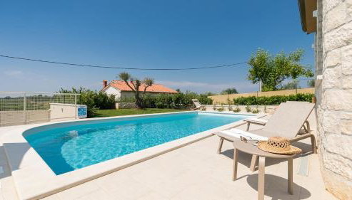 Beautiful villa Keli with pool in Vizinada - Foto 2