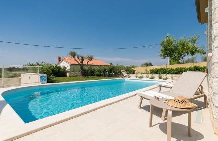 Beautiful villa Keli with pool in Vizinada - Foto 2