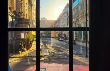 Long Stay Offers, Modern Amenities, Fully Equipped, All Bills Included, Perfect Location, King Size Bed, Fast Wifi - Foto 55