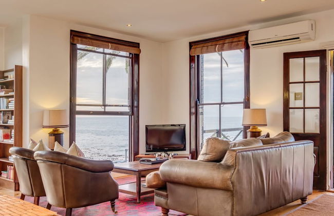 Colonial-style Apartment w Views Pool Area CBT Lodge - Photo 11