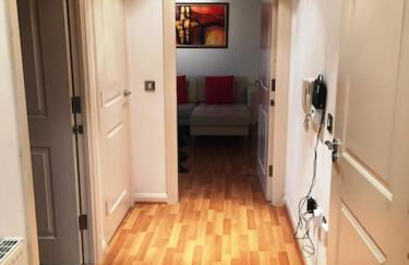 1 Bedroom Flat near Excel, O2, Canary Wharf - London - Photo 18