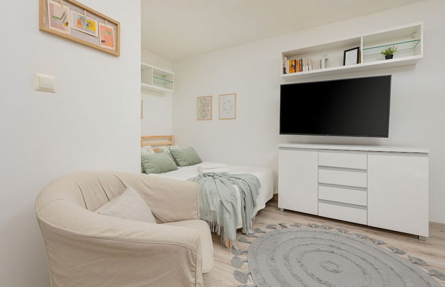 Light Studio With Balcony by Renters - Foto 6