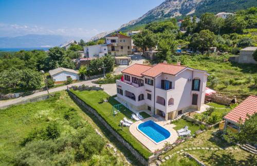 Apartments Bavaria - Photo 15