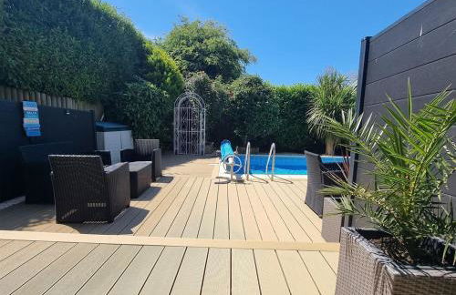 Beautiful apartment with private pool near Tenby - Photo 6