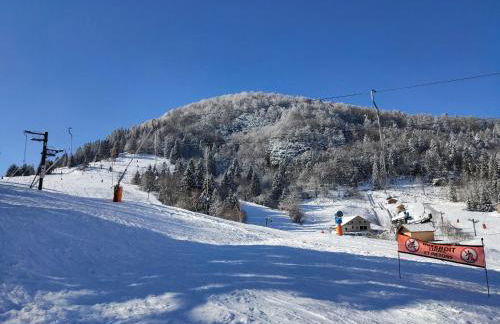 Gîte spacieux à 2 km des pistes de ski - Foto 5