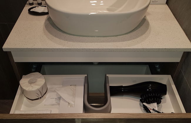 Quest Queenstown - Photo 32