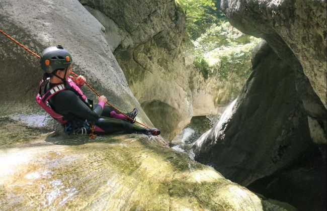 Canyoning nos Alpes suíços - Foto 7