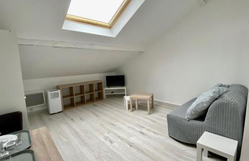 204 Studio Immeuble Perséverance - Foto 3