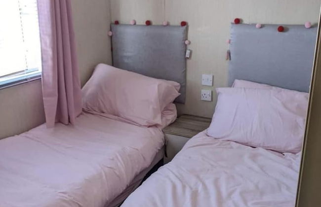 Immaculate Sen Friendly 3-bed Caravan in Porthcawl - Foto 4
