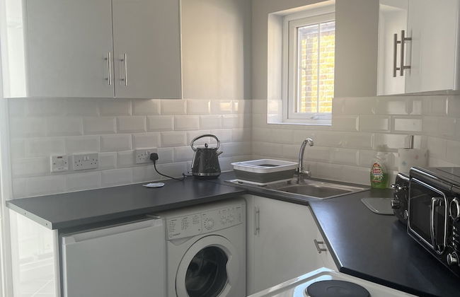 Spacious 1-bed Apartment in the Heart of Herne Bay - Foto 8