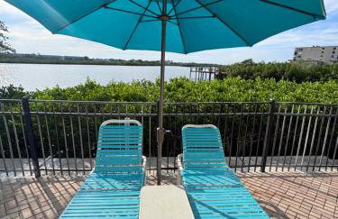 Oceanview - Heated Pool - Game Room - Steps to Beach - Sleeps 8 - Foto 19