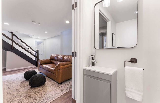 Birchwood by Avantstay Game Room + Lake Access - Photo 41