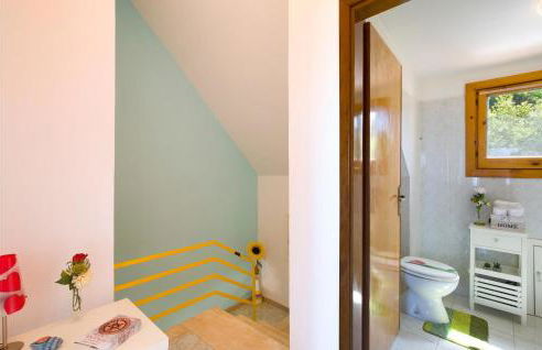 Awesome Home In Gizzeria - Photo 25