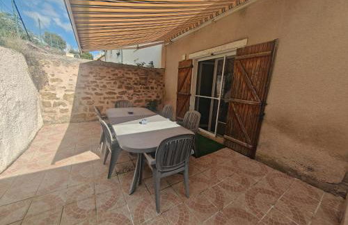 chez Émile côté face maison entière, 3 chambres, 2 salles de bains,jardin et terrasse - Foto 19