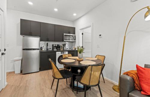 2Beds|2Baths|Near Convention Ctr|Free Parking|Gym - Foto 6