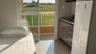 Studio Novo Individual com Sacada e Garagem em Camobi ao Lado da UFSM - Foto 1