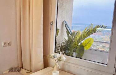 Penthouse studio apartment with terrace near Audi - Photo 11