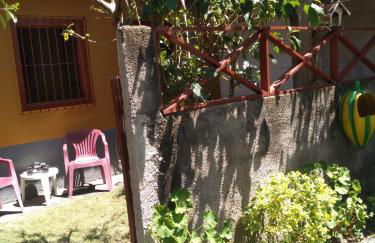 CASA RÚSTICA AMARELA 1 E 2 Meaípe - Foto 36