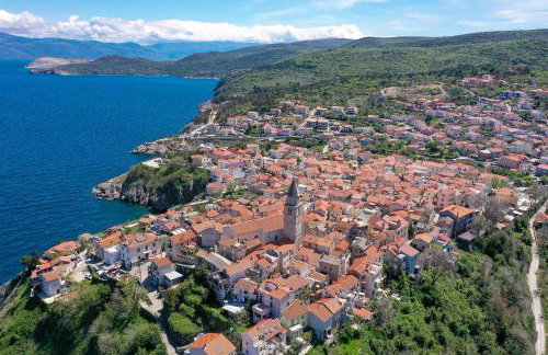 Moro Vrbnik - Foto 17