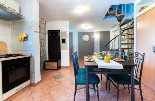 House Poljica with a pool - Foto 20