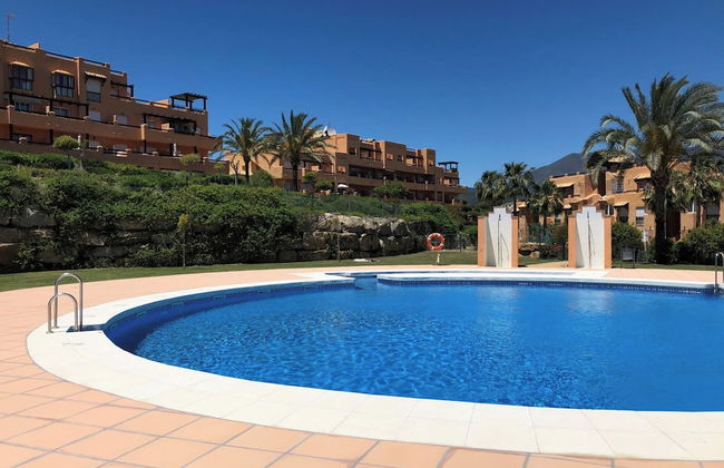 Seaview 2 Bed Apartment Sleeps 4 - Terrace - Pool - Foto 1