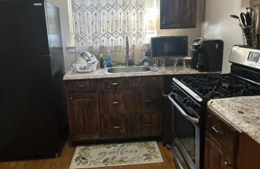 Your Home away from Home ! UNIT 2- 1st floor - Foto 15